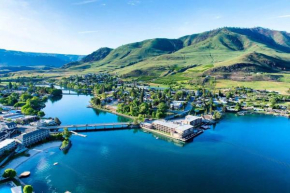 Grandview Lake Chelan- Waterfront View, Pool, Hot tub, Golf, 1 Min To Downtown